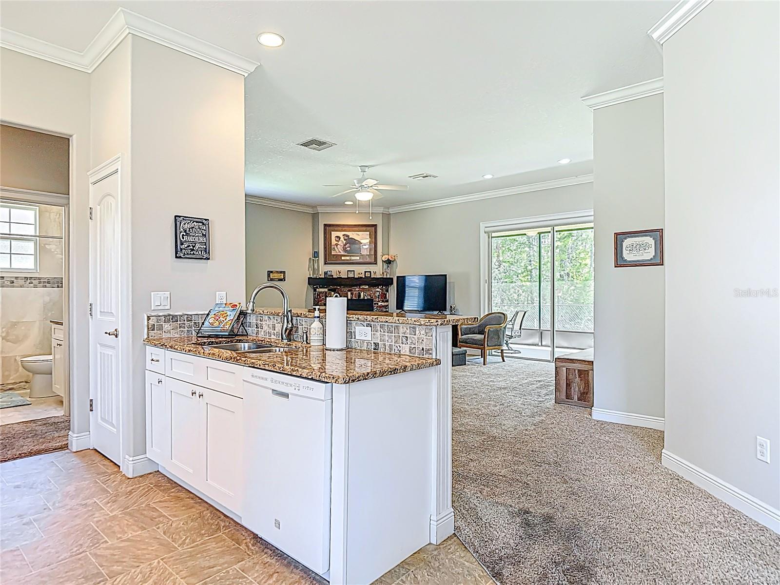 9363 S DEER PARK DR, HOMOSASSA, FL, 34446