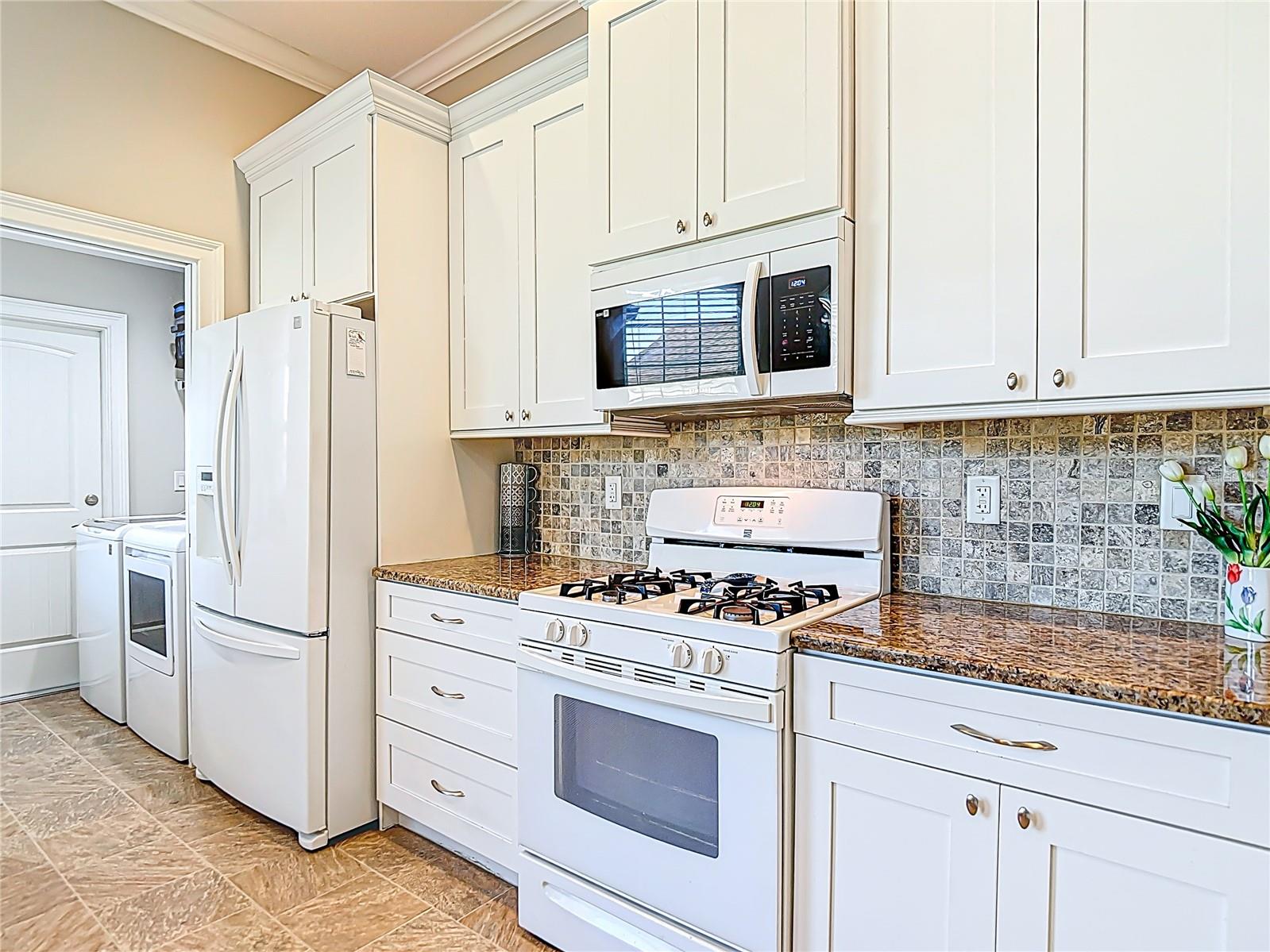 9363 S DEER PARK DR, HOMOSASSA, FL, 34446