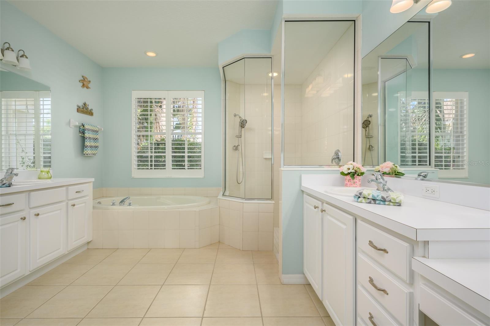 6323 67TH ST E, BRADENTON, FL, 34203