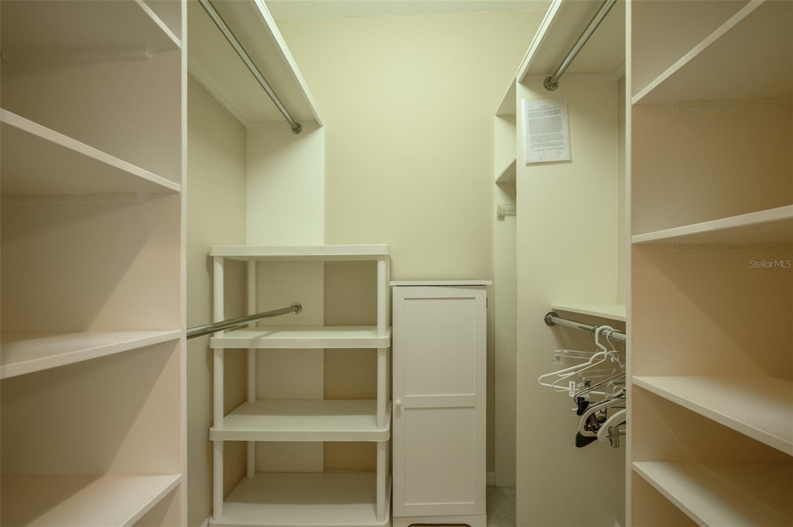 6323 67TH ST E, BRADENTON, FL, 34203