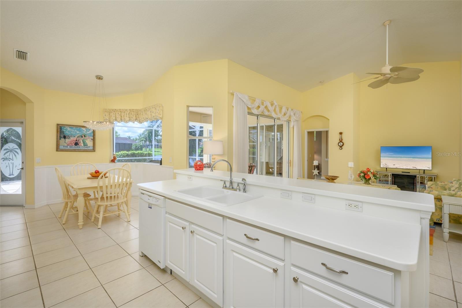 6323 67TH ST E, BRADENTON, FL, 34203