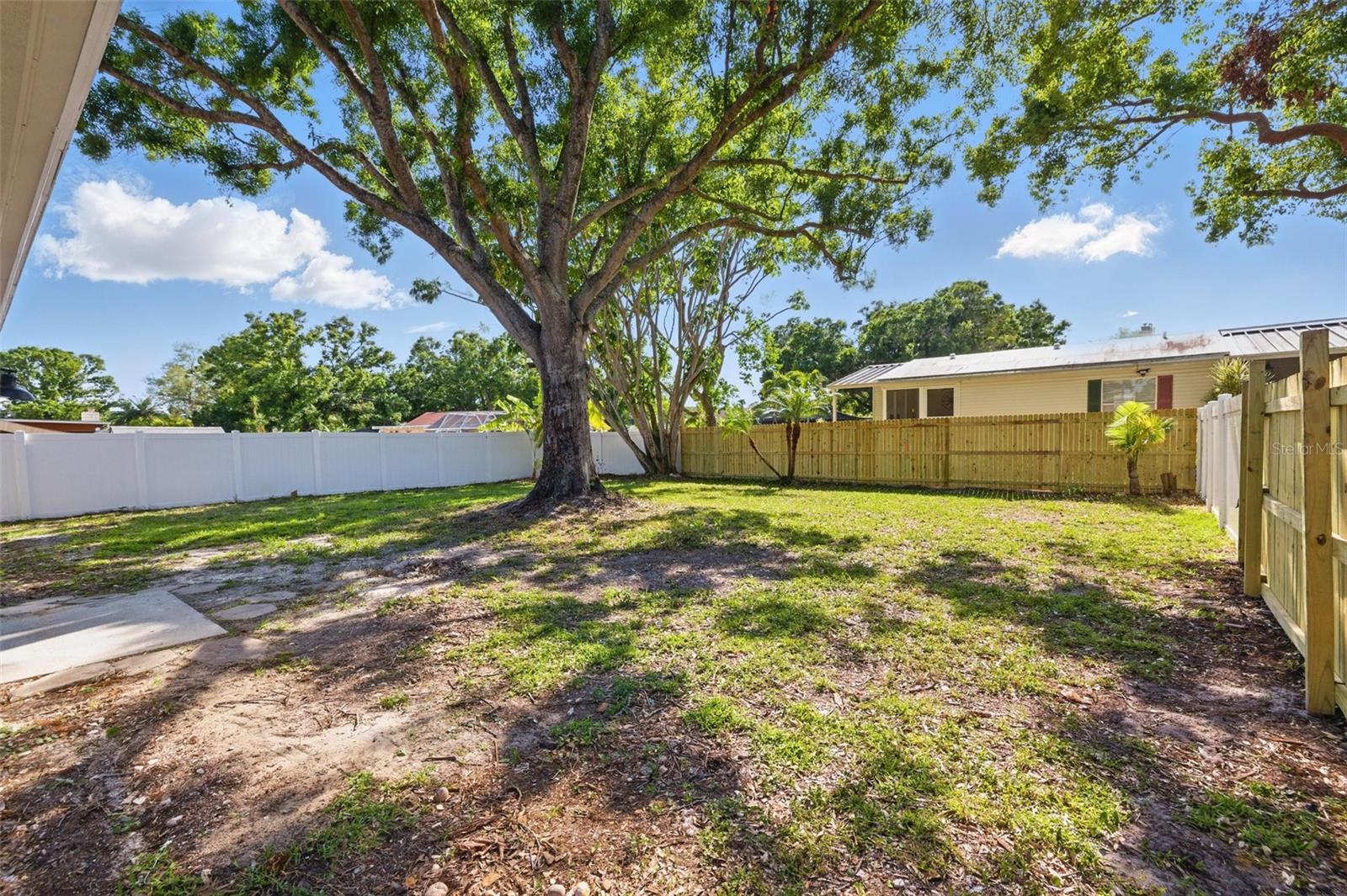 10404 OAKHAVEN DR, PINELLAS PARK, FL, 33782