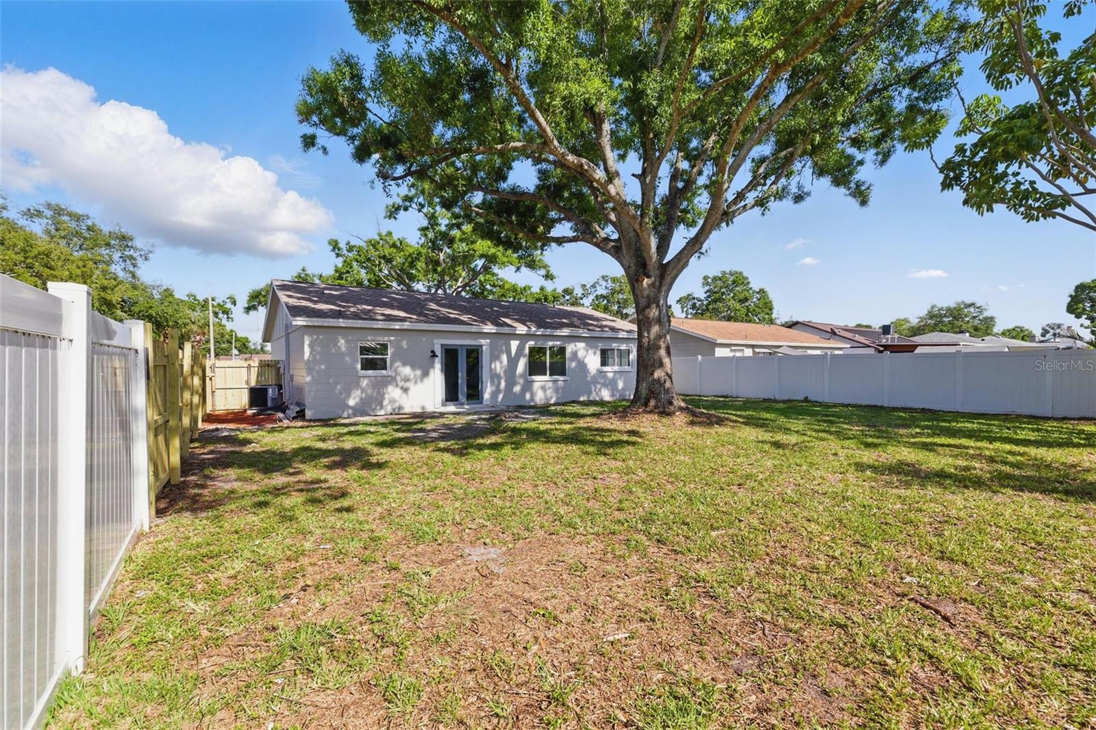 10404 OAKHAVEN DR, PINELLAS PARK, FL, 33782