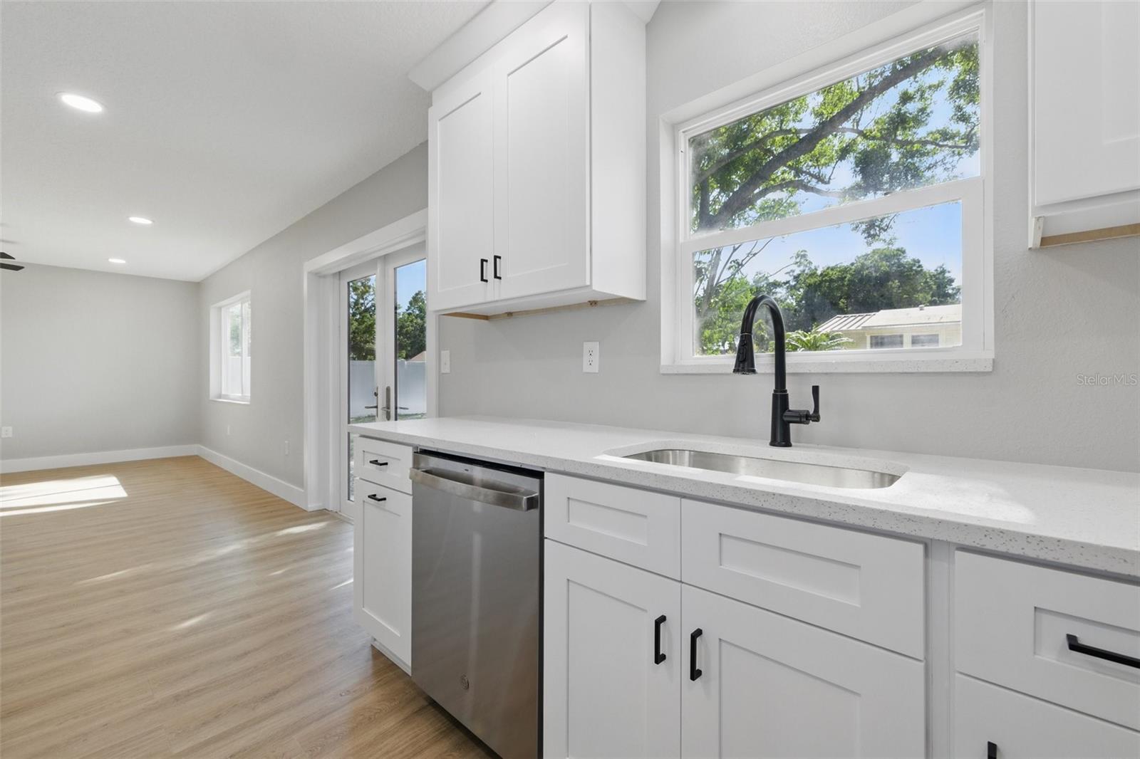 10404 OAKHAVEN DR, PINELLAS PARK, FL, 33782