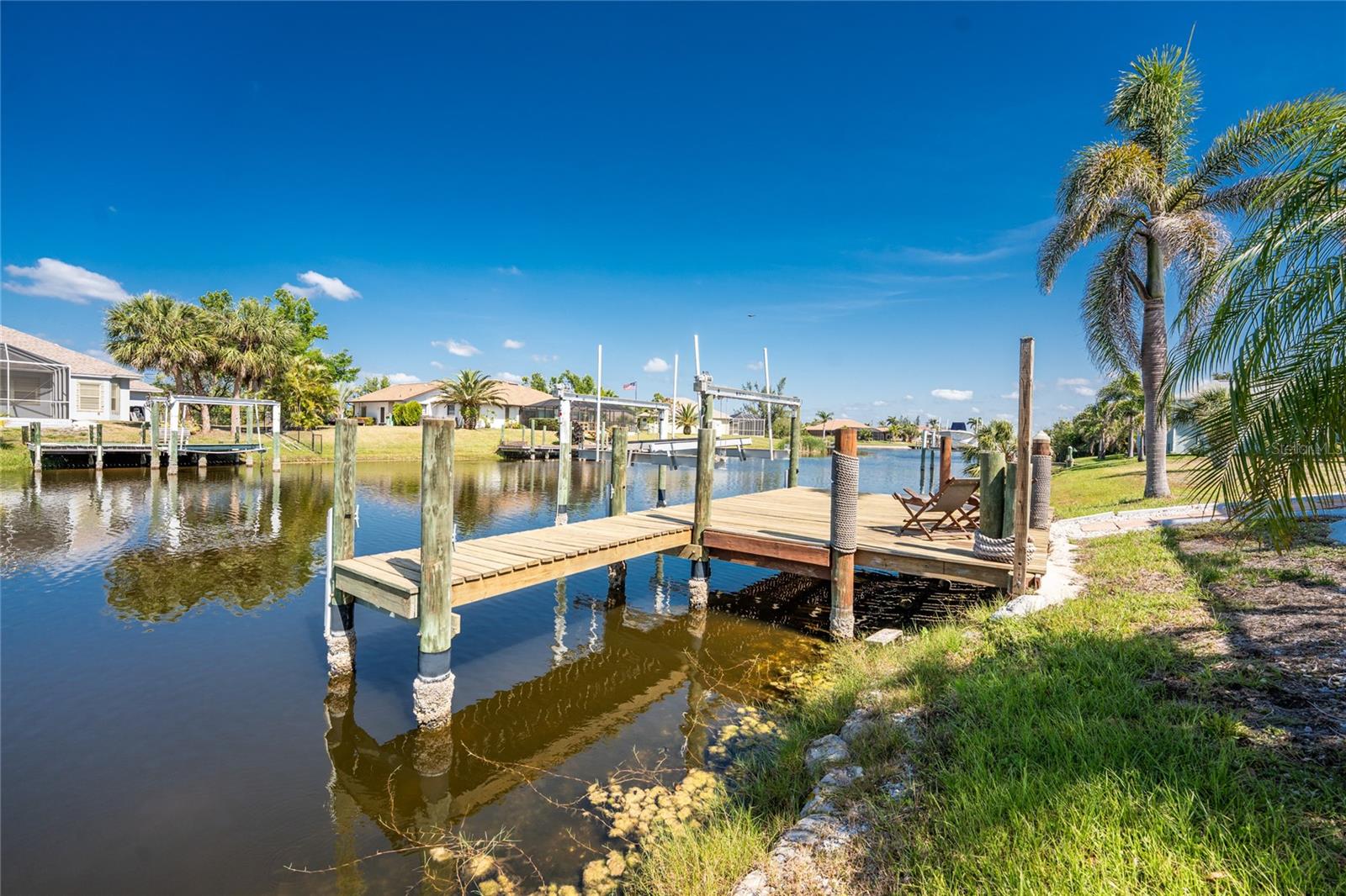 15674 APPLEWHITE CIR, PORT CHARLOTTE, FL, 33981