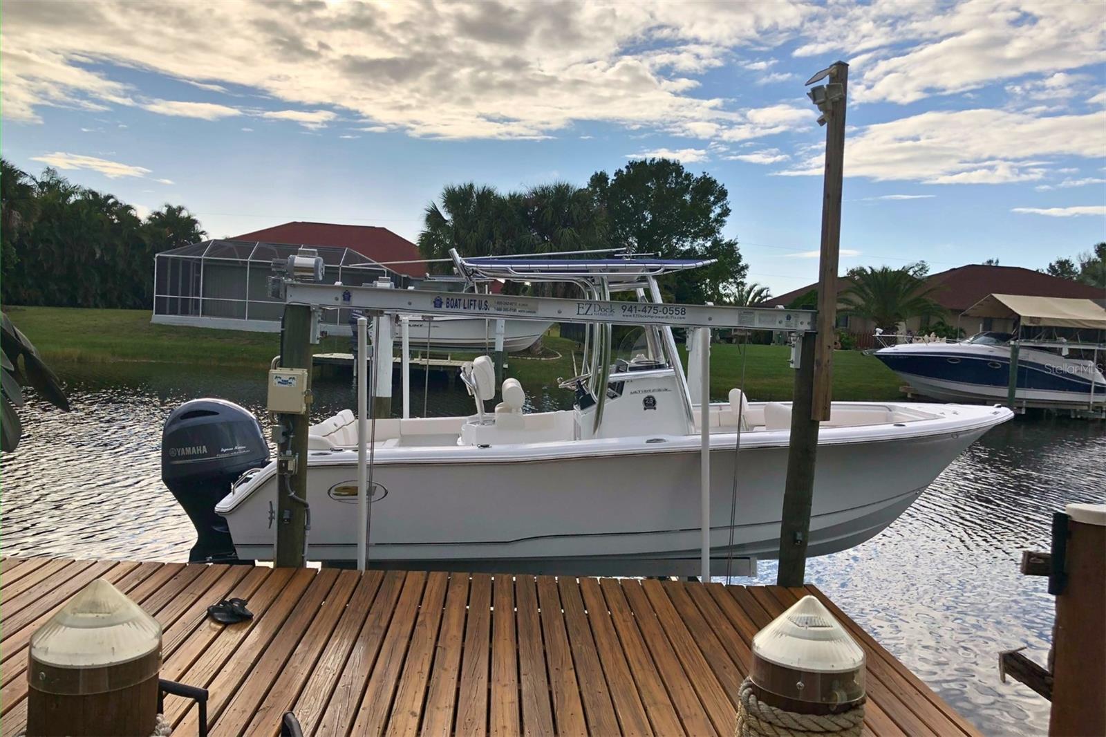 15674 APPLEWHITE CIR, PORT CHARLOTTE, FL, 33981