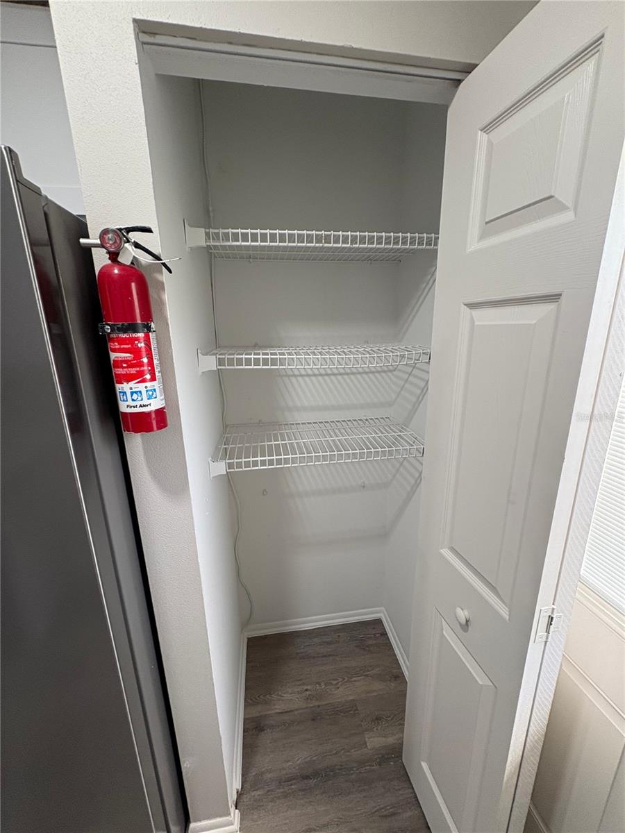 459 W ROSEWOOD LN, TAVARES, FL, 32778