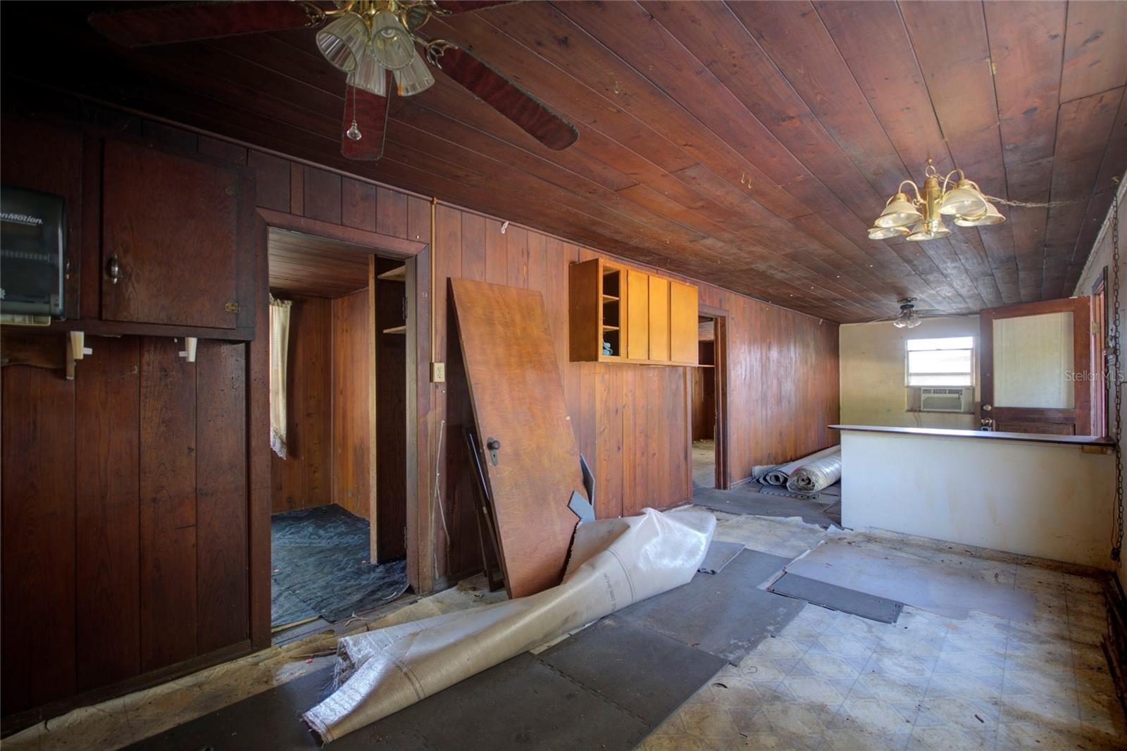 6925 3RD ST, MULBERRY, FL, 33860