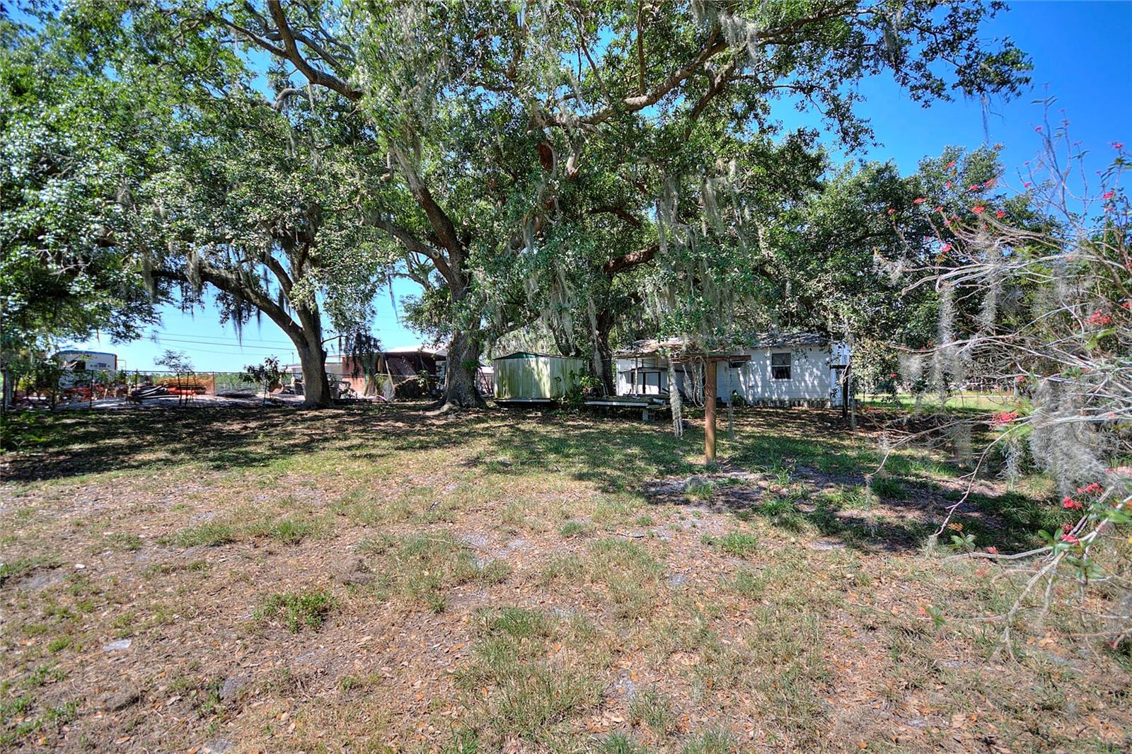 6925 3RD ST, MULBERRY, FL, 33860