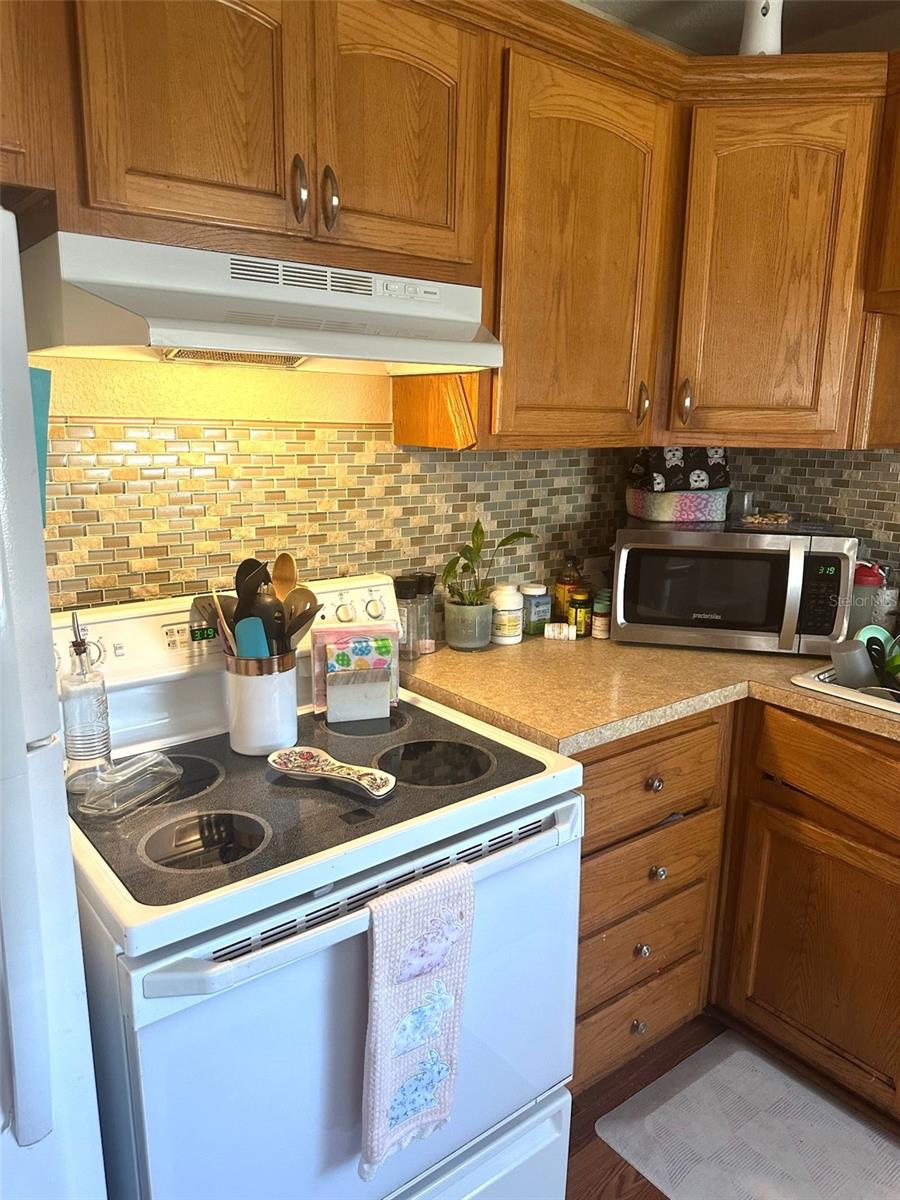 7435 46TH AVE N, ST PETERSBURG, FL, 33709