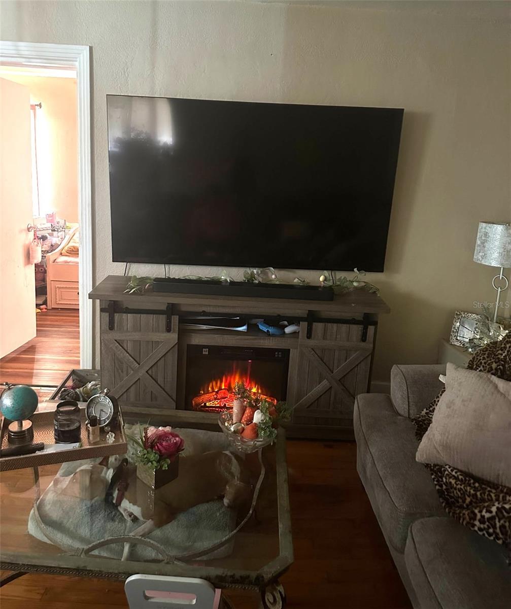 7435 46TH AVE N, ST PETERSBURG, FL, 33709