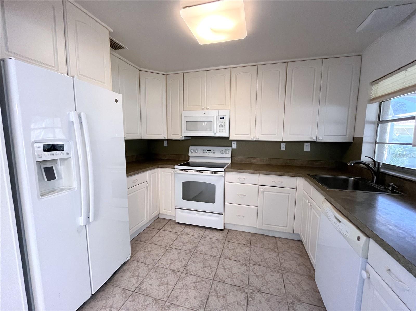 6122 BRENTWOOD AVE, SARASOTA, FL, 34231