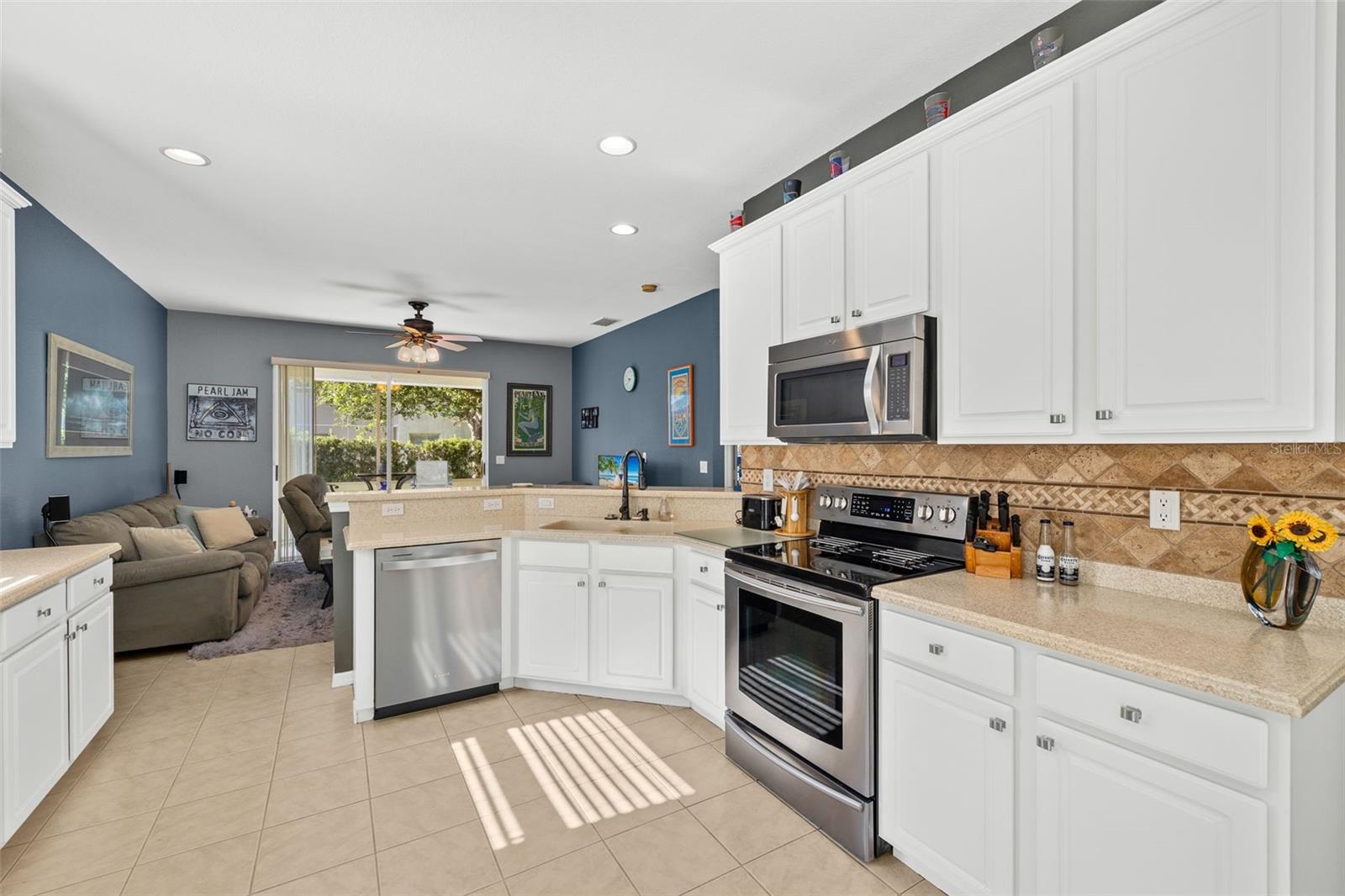 9723 GLADIOLUS BULB LOOP, FORT MYERS, FL, 33908