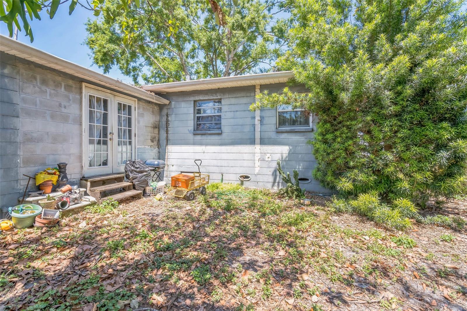 2718 8TH AVE N, ST PETERSBURG, FL, 33713