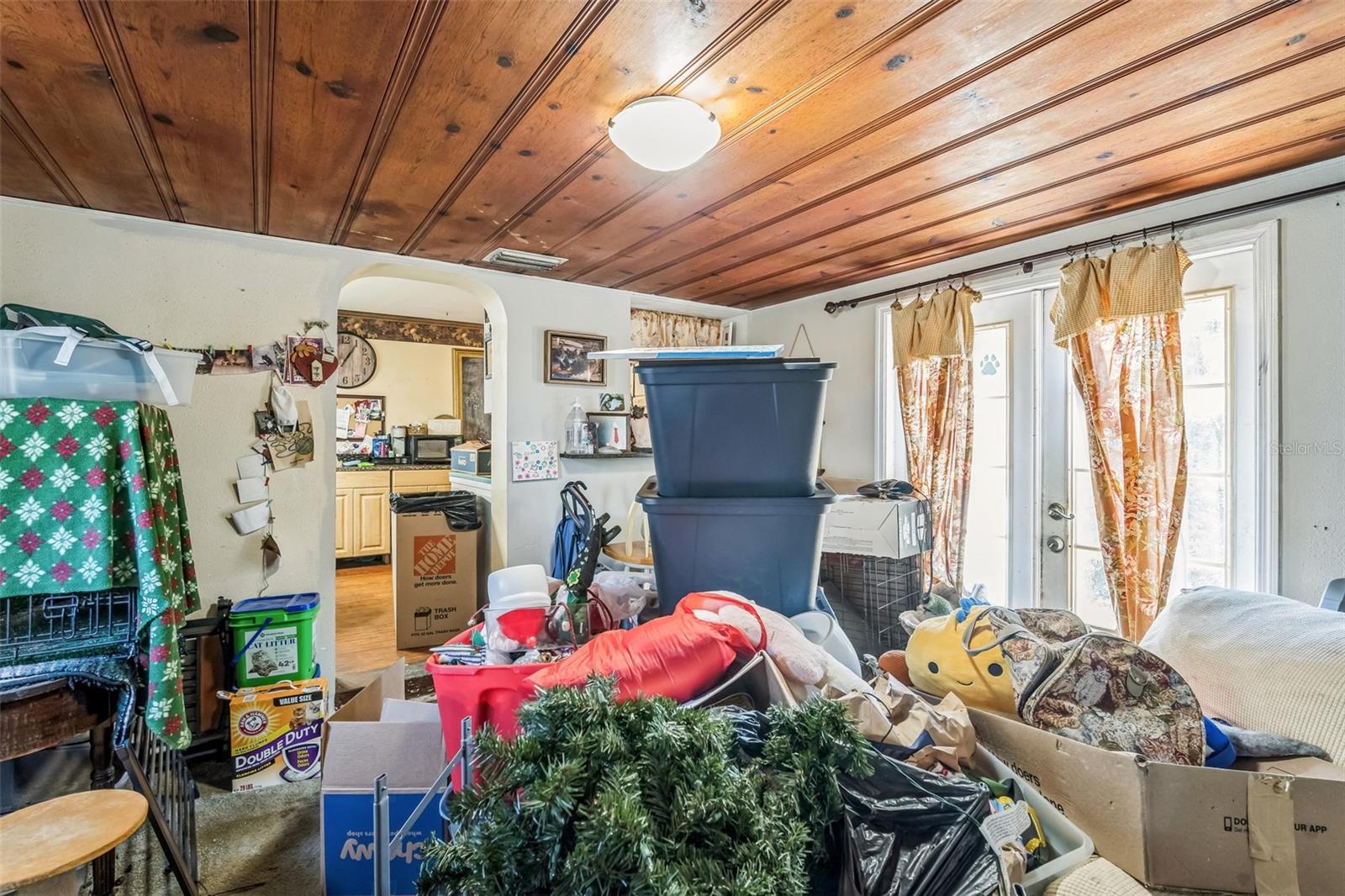 2718 8TH AVE N, ST PETERSBURG, FL, 33713