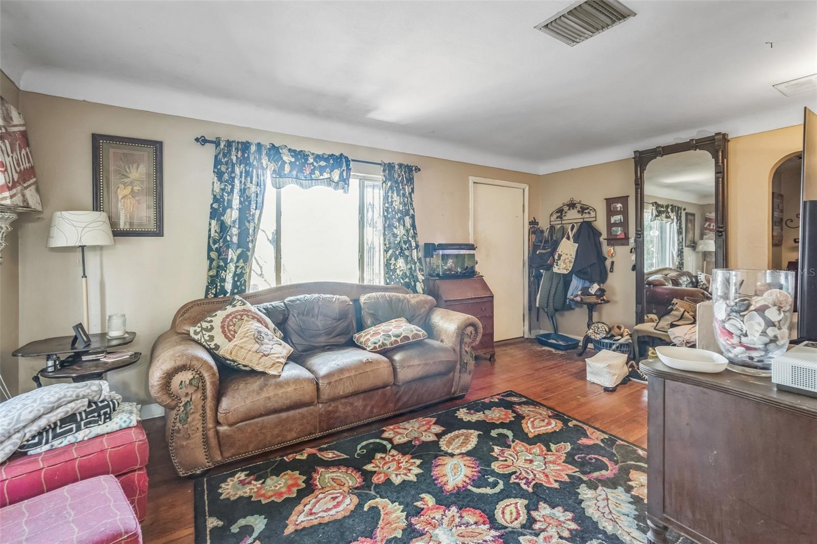 2718 8TH AVE N, ST PETERSBURG, FL, 33713