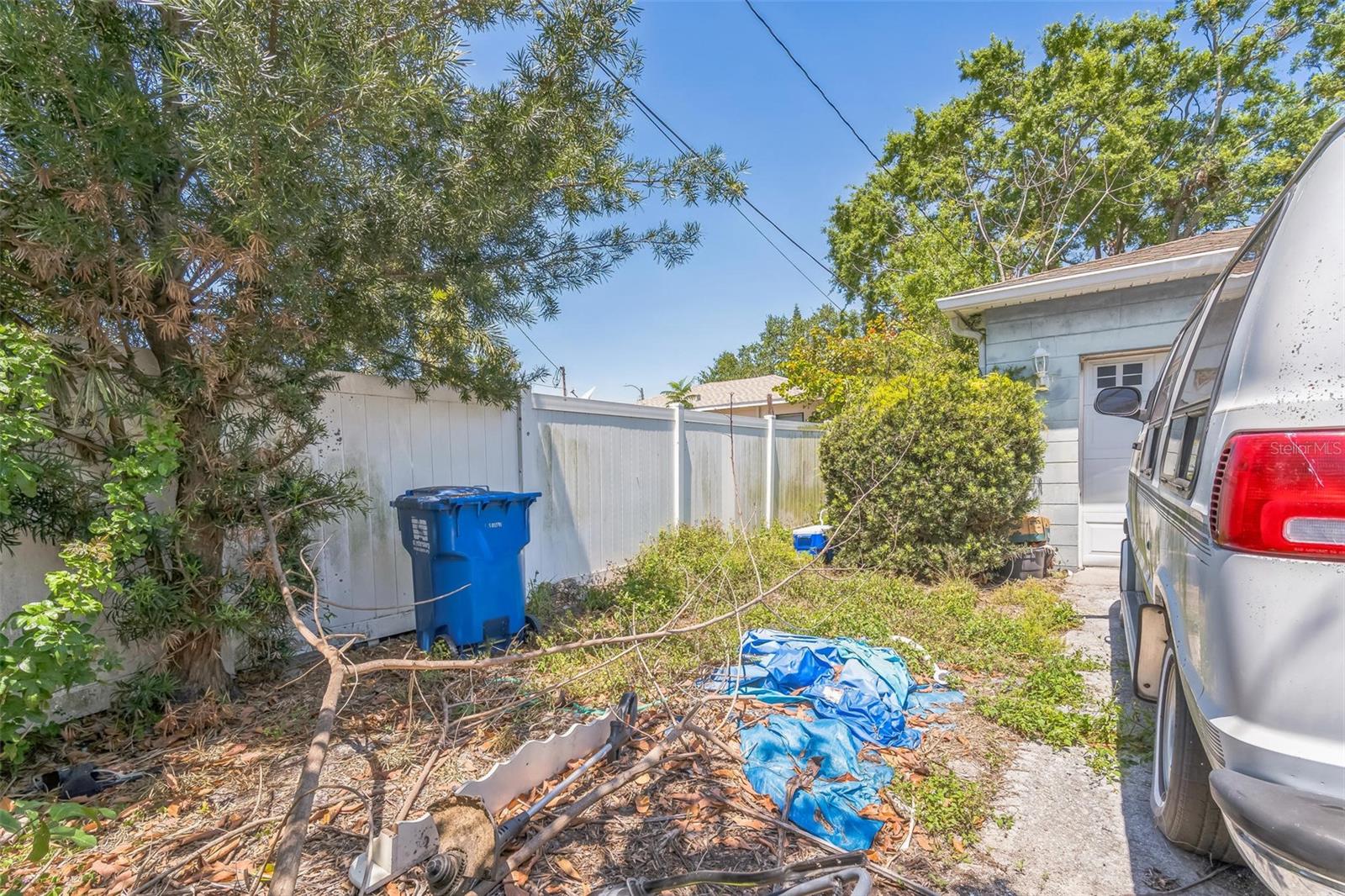 2718 8TH AVE N, ST PETERSBURG, FL, 33713