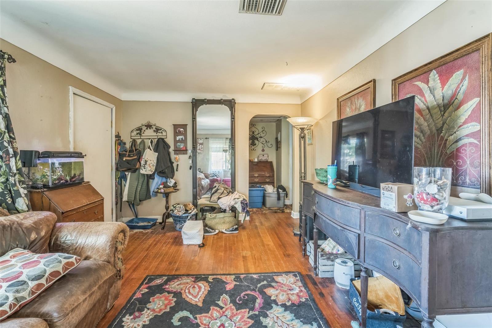 2718 8TH AVE N, ST PETERSBURG, FL, 33713