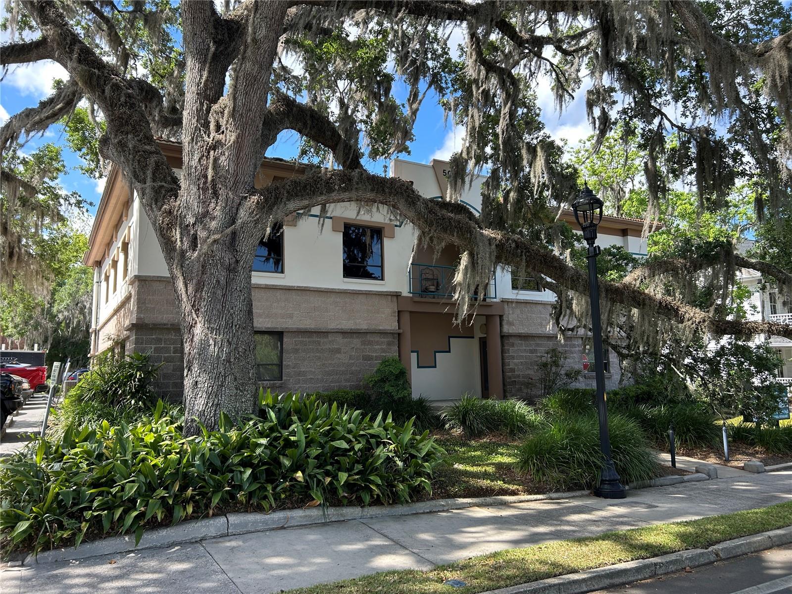 500 E FORT KING ST #B, OCALA, FL, 34471