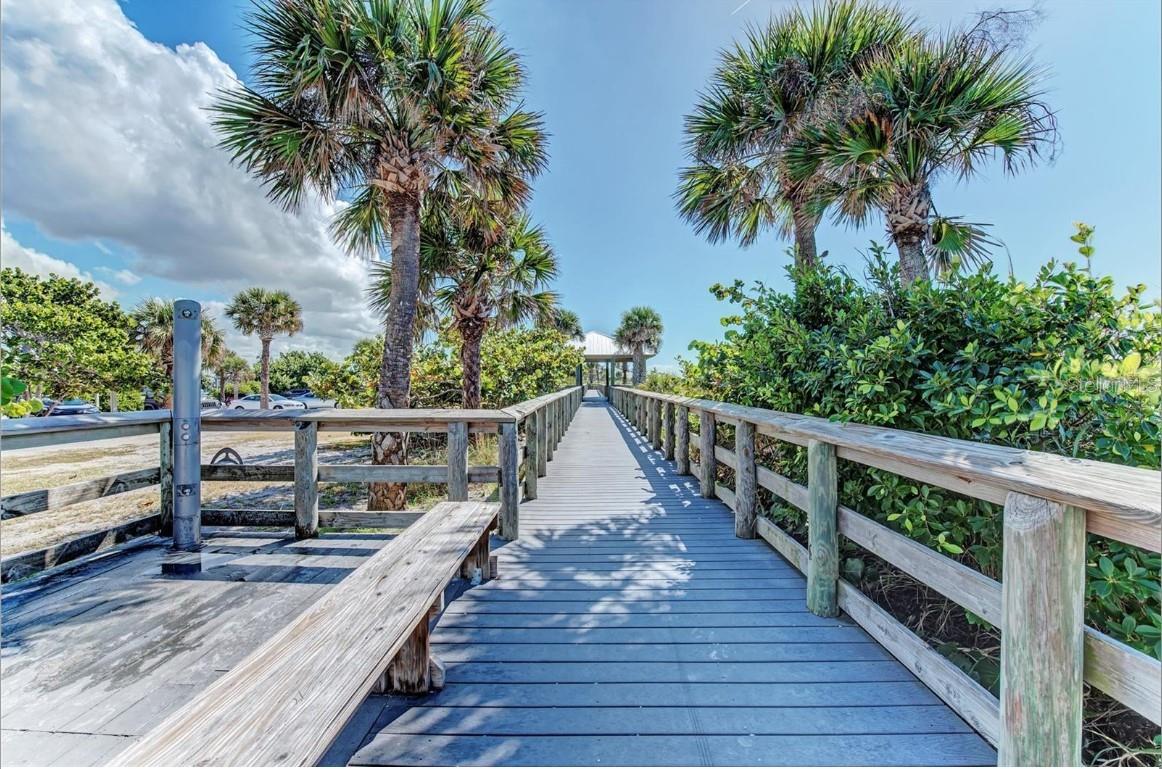 107 PASEO CT, ROTONDA WEST, FL, 33947