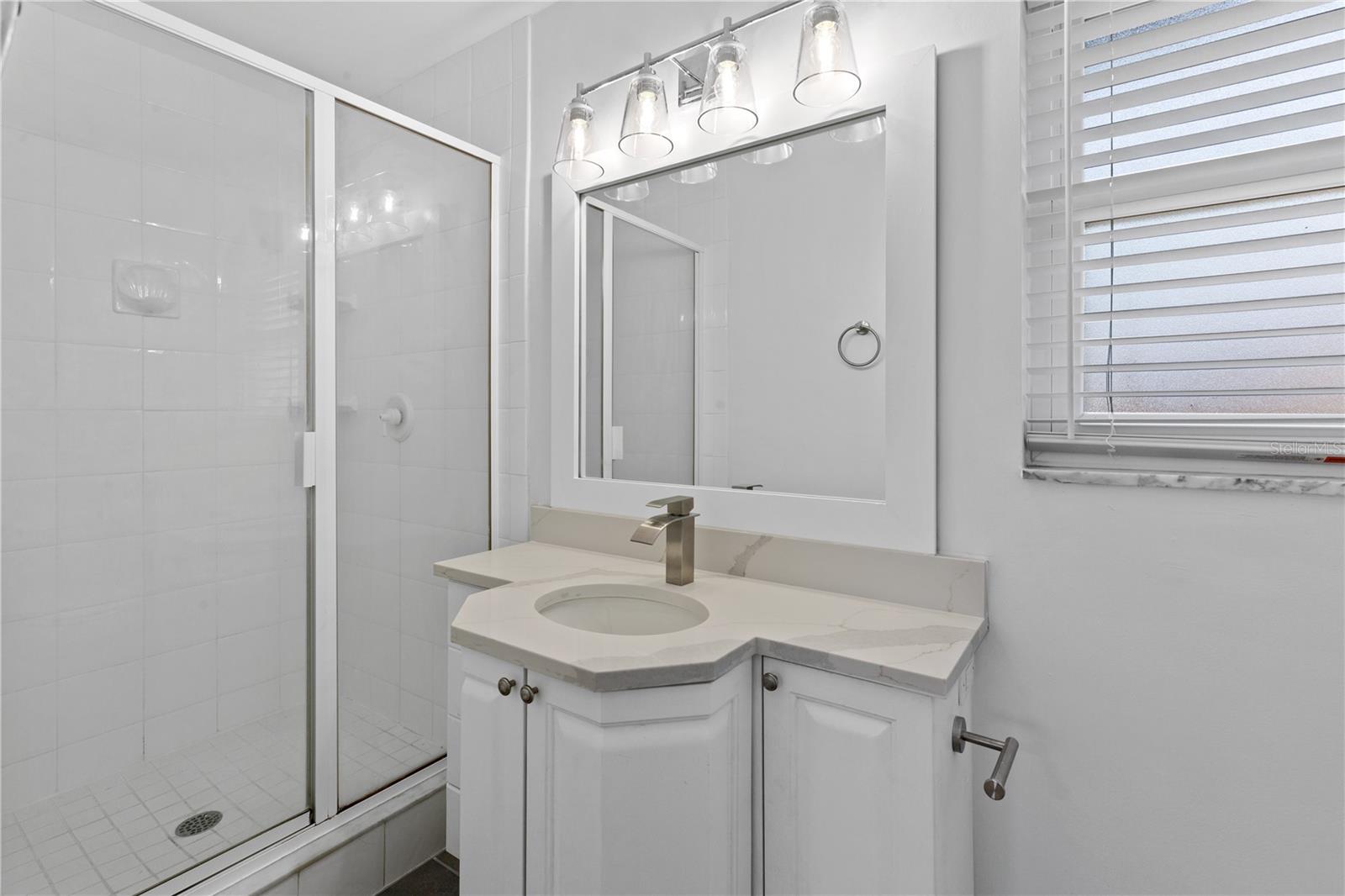 1711 S PATLIN CIR, LARGO, FL, 33770