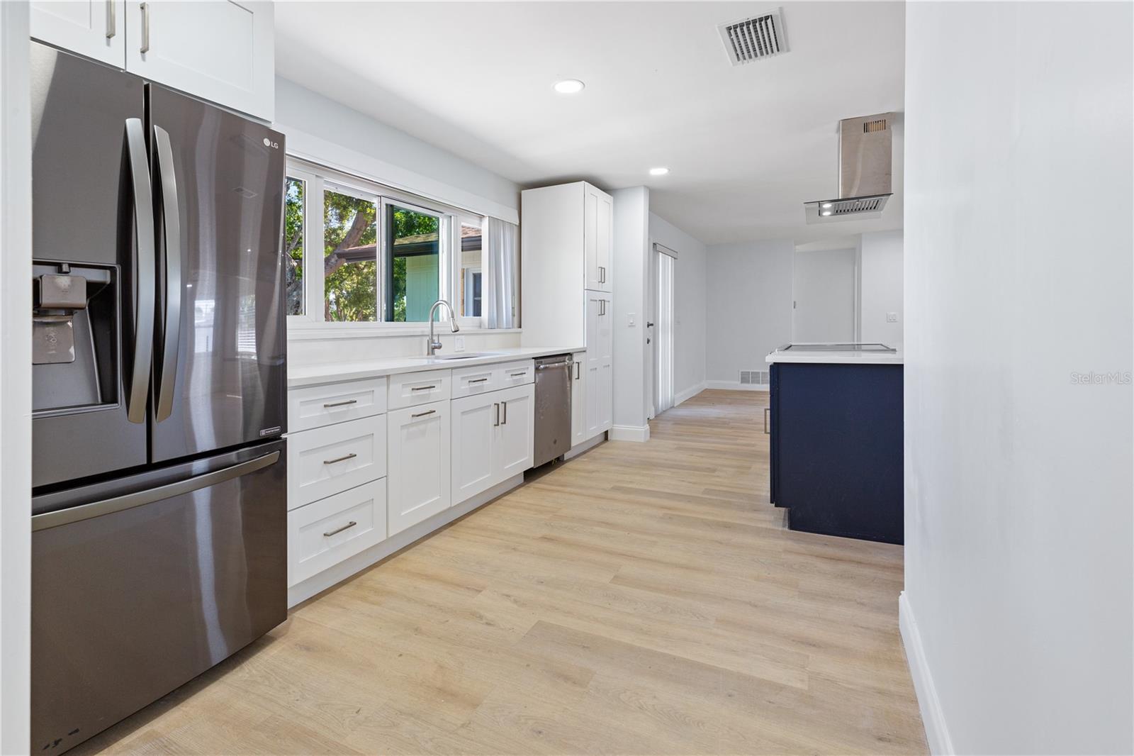 1711 S PATLIN CIR, LARGO, FL, 33770