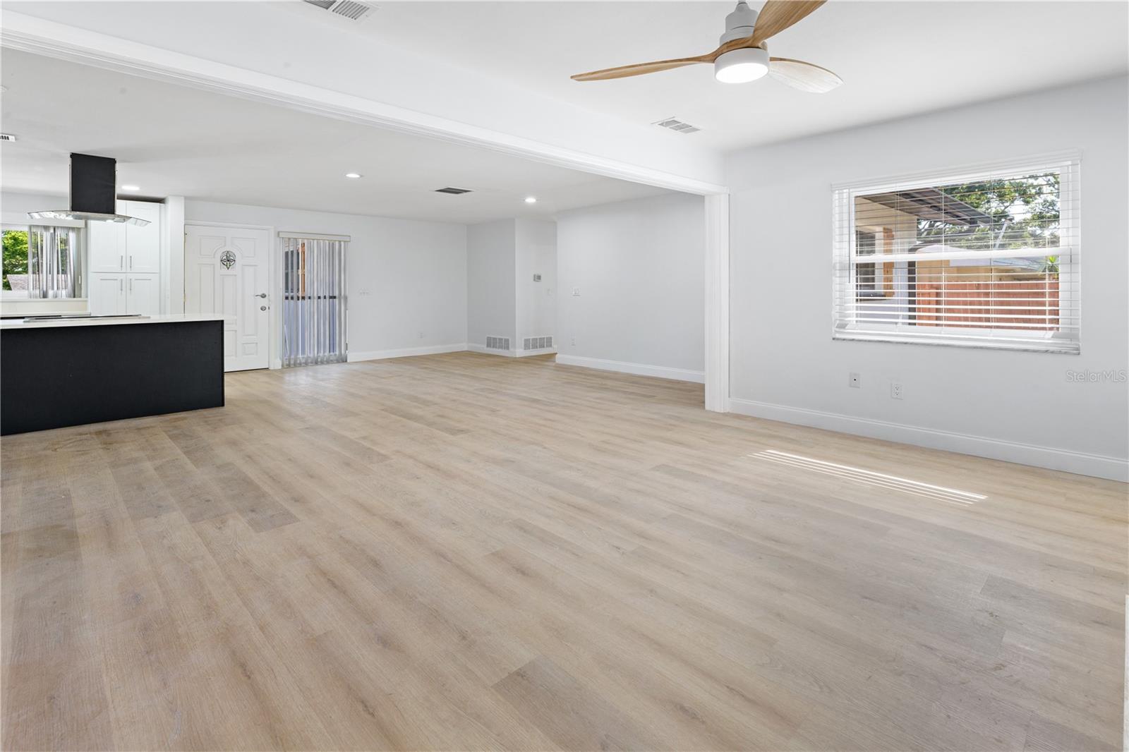 1711 S PATLIN CIR, LARGO, FL, 33770