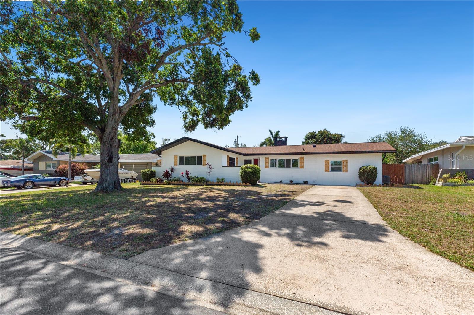 1711 S PATLIN CIR, LARGO, FL, 33770