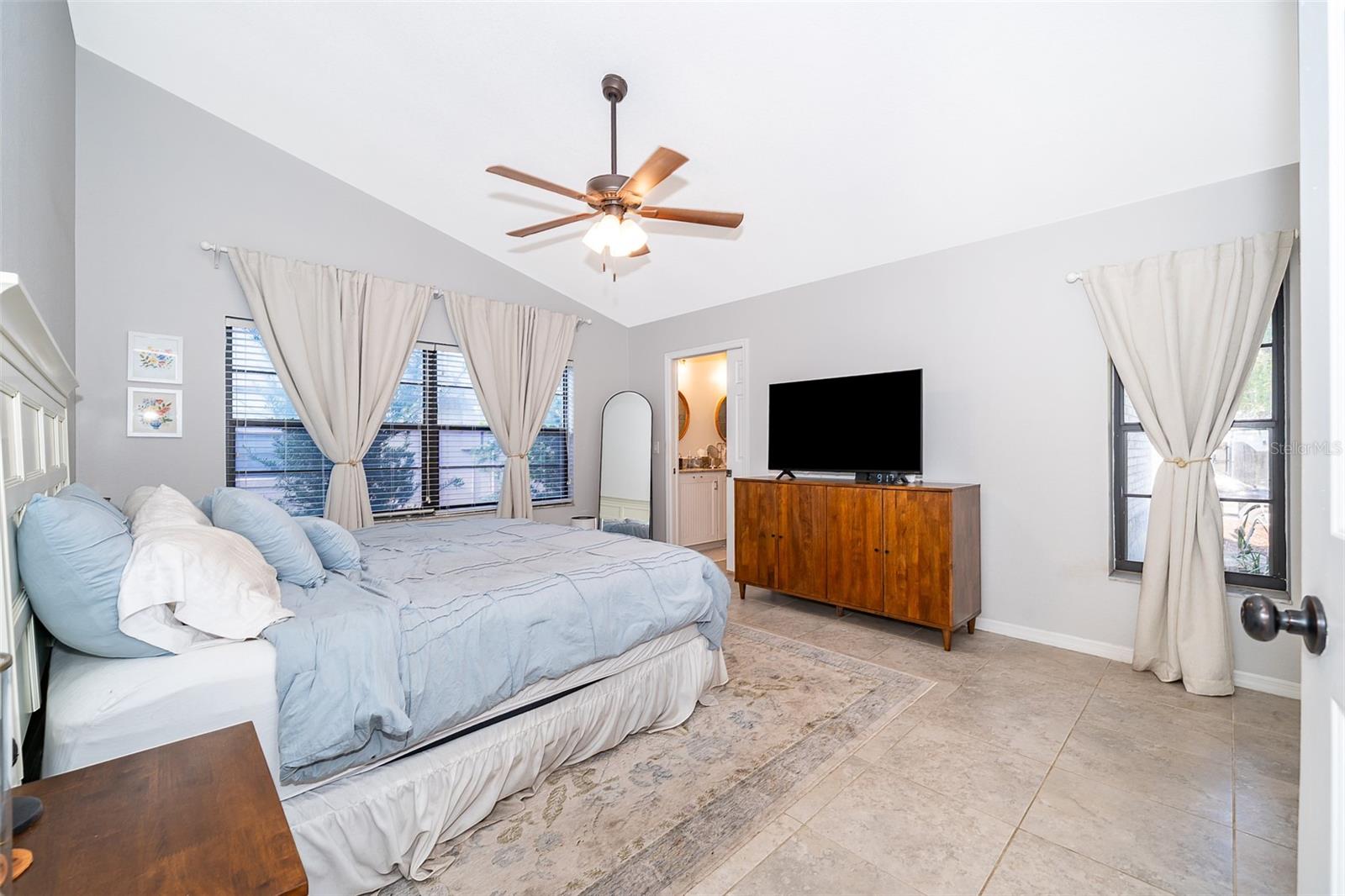 659 N ENDEAVOUR DR, WINTER SPRINGS, FL, 32708