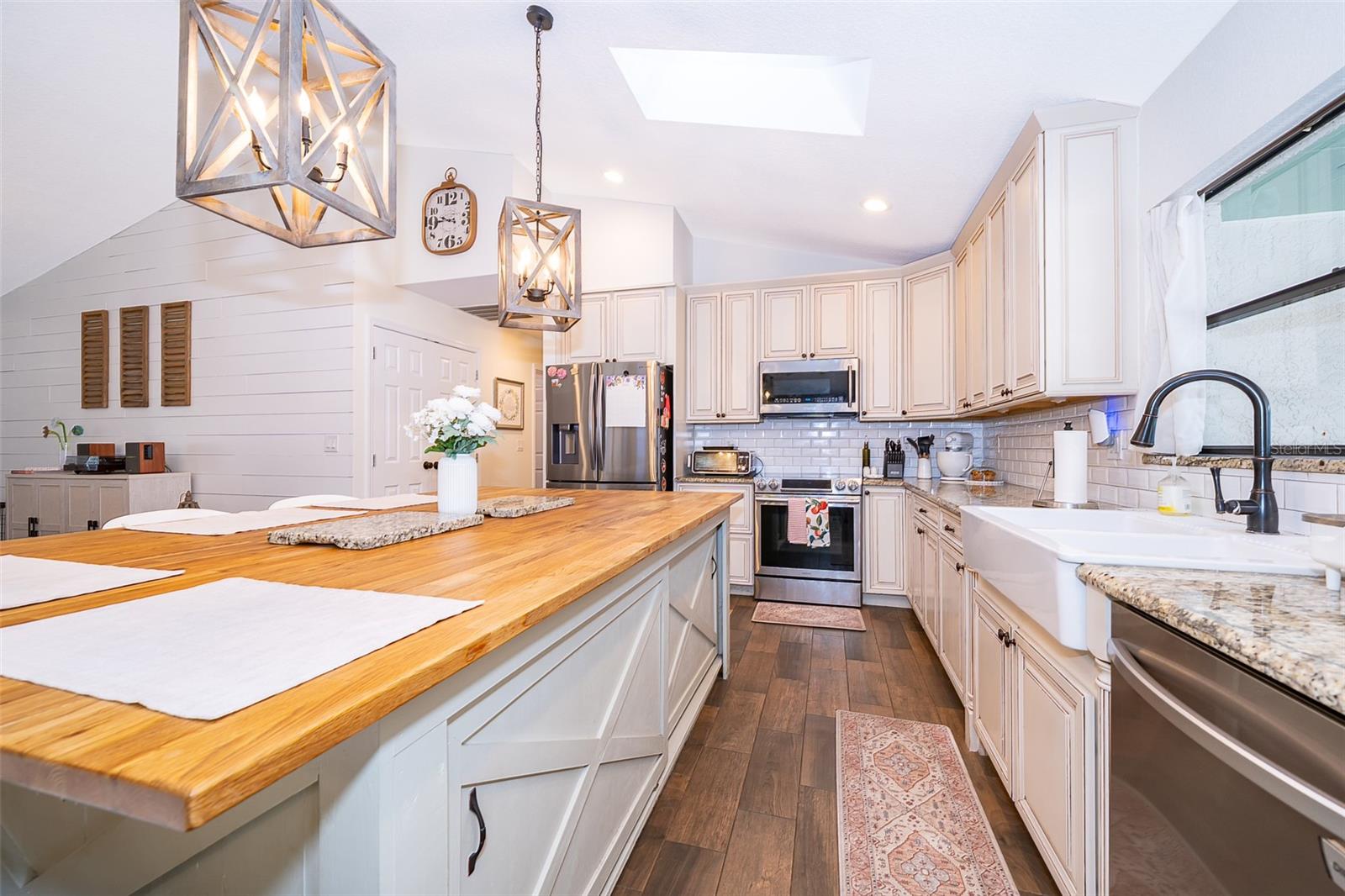 659 N ENDEAVOUR DR, WINTER SPRINGS, FL, 32708