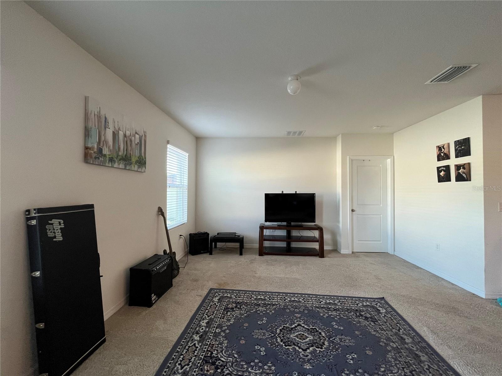 9832 WARM STONE ST, THONOTOSASSA, FL, 33592