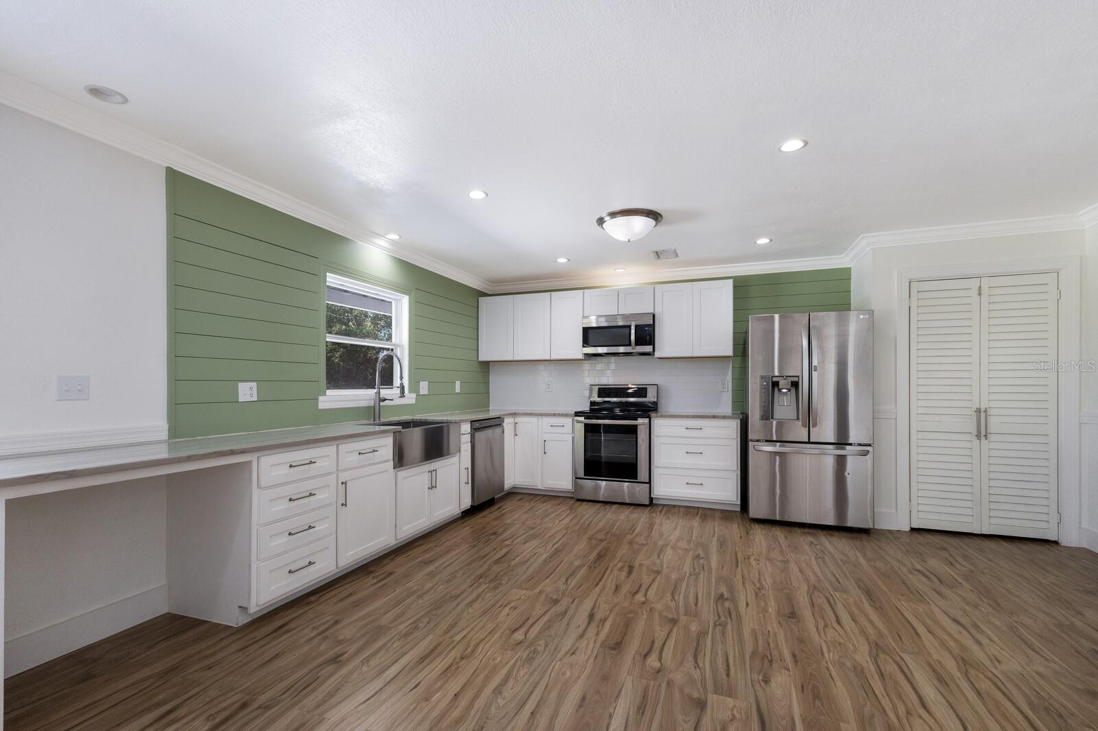 10712 FOREST RUN DR, BRADENTON, FL, 34211