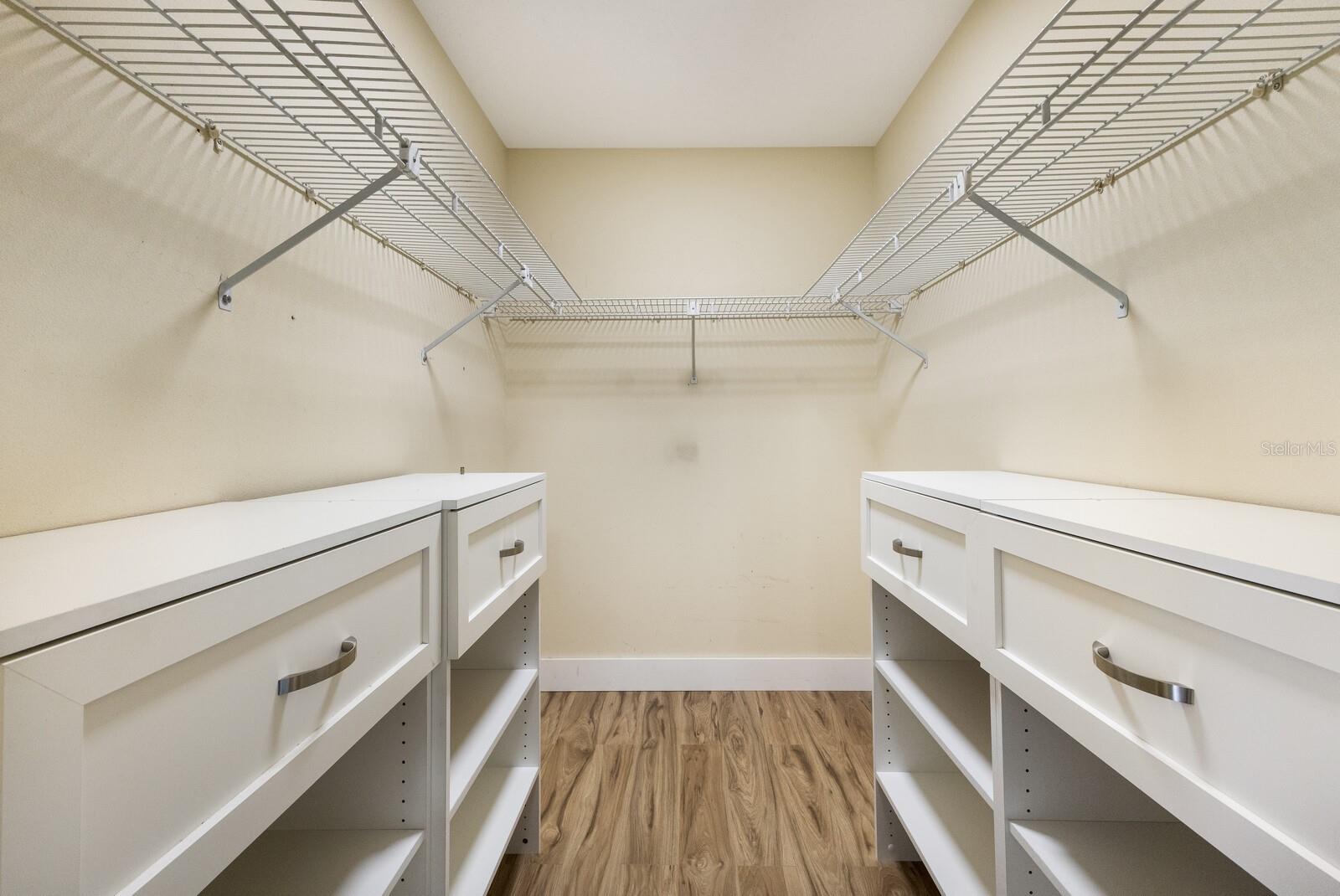 10712 FOREST RUN DR, BRADENTON, FL, 34211