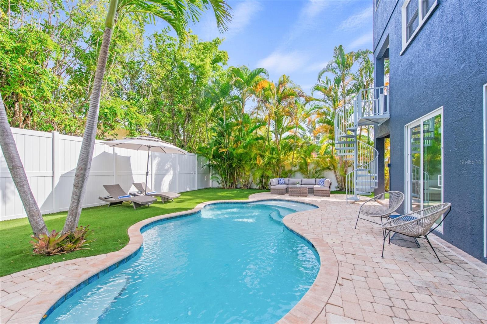 159 CRESCENT DR, ANNA MARIA, FL, 34216