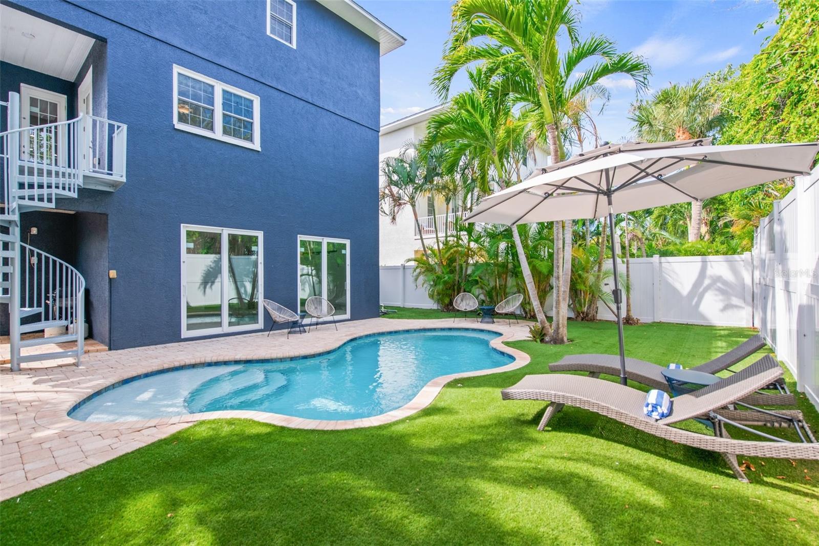 159 CRESCENT DR, ANNA MARIA, FL, 34216