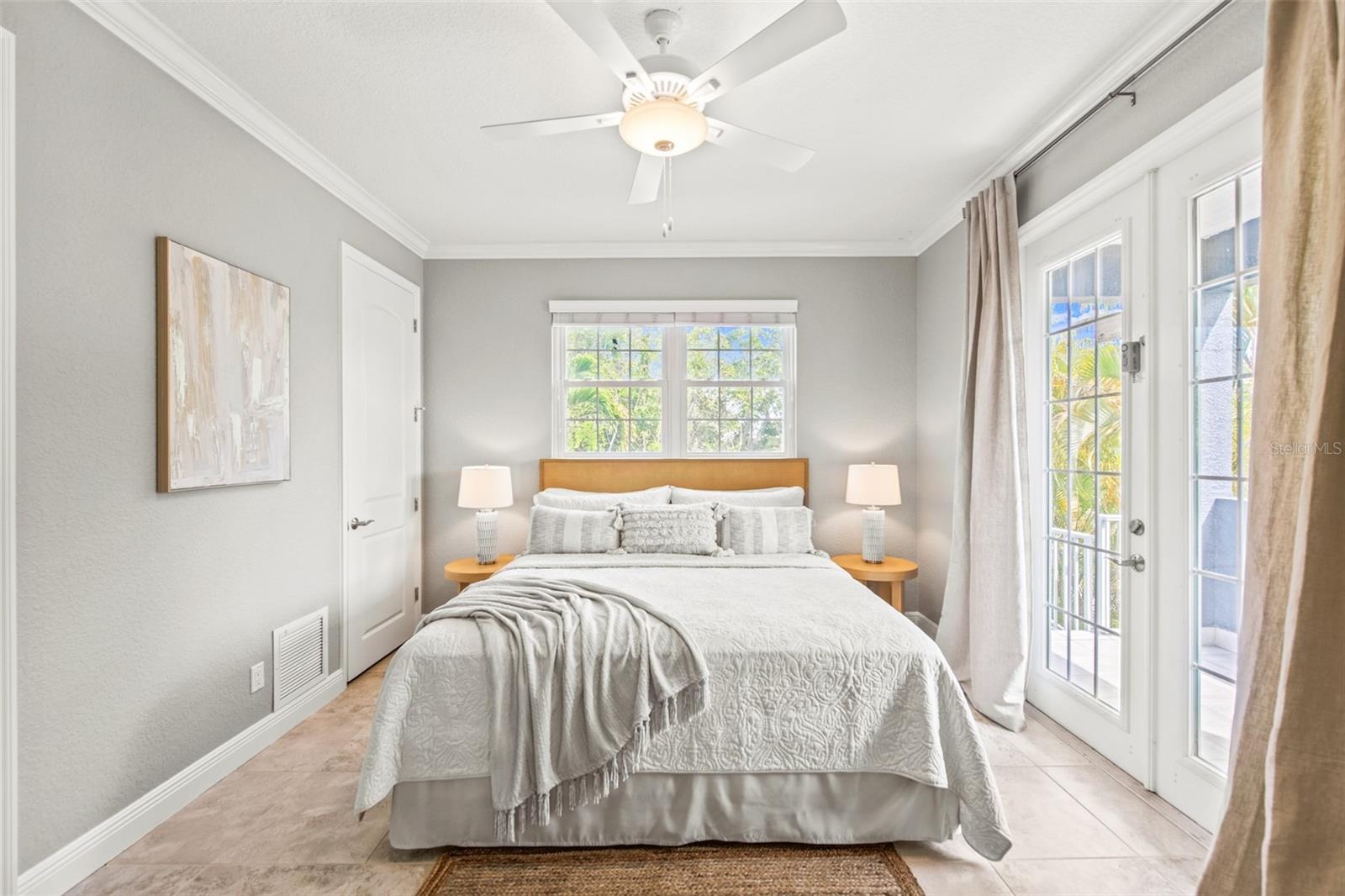 159 CRESCENT DR, ANNA MARIA, FL, 34216