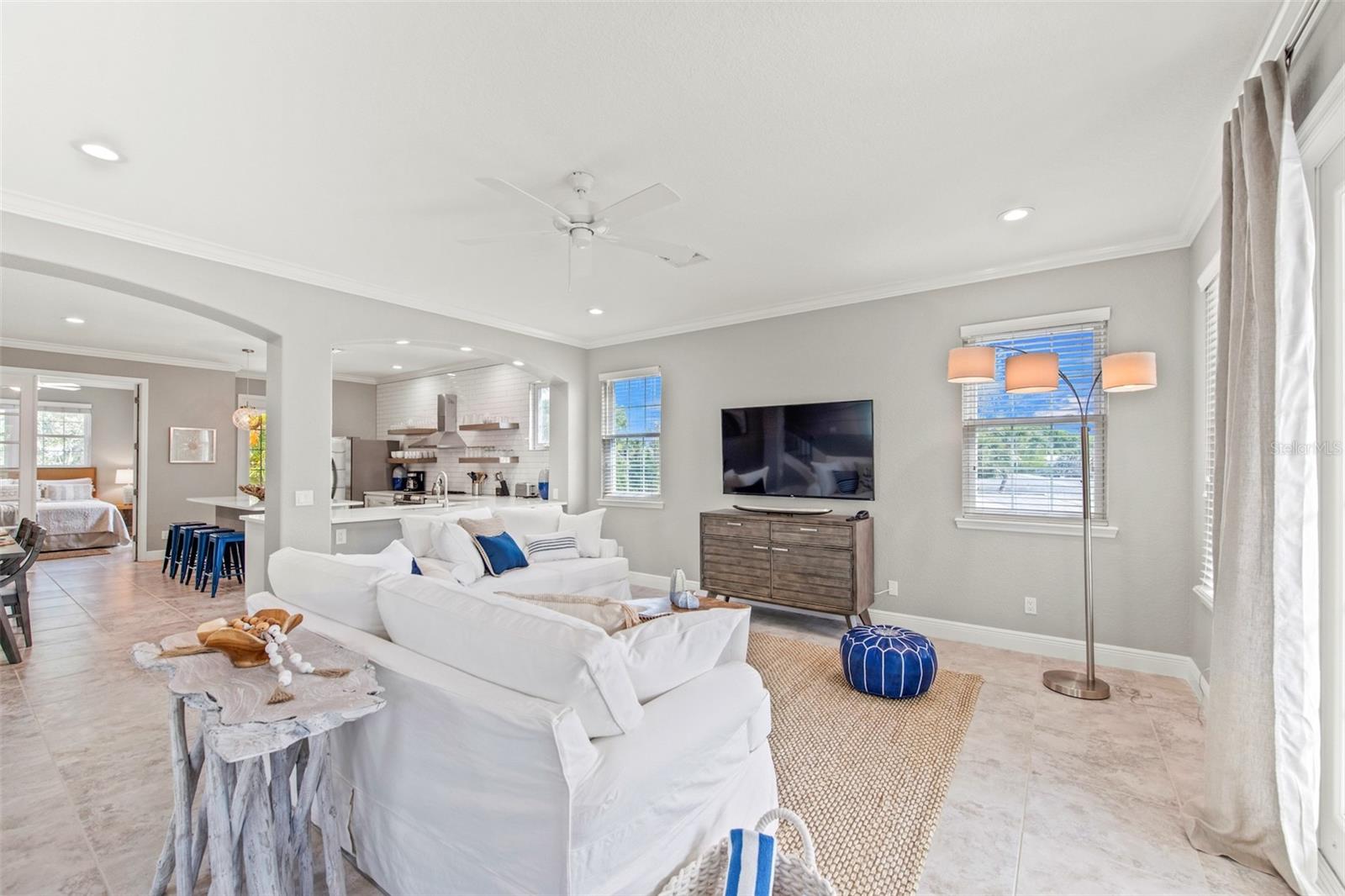 159 CRESCENT DR, ANNA MARIA, FL, 34216