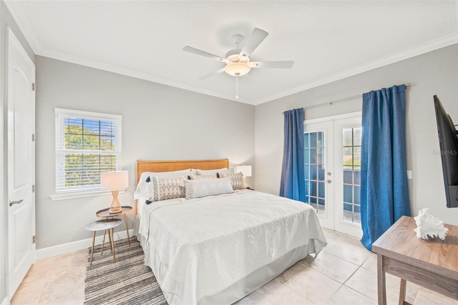 159 CRESCENT DR, ANNA MARIA, FL, 34216