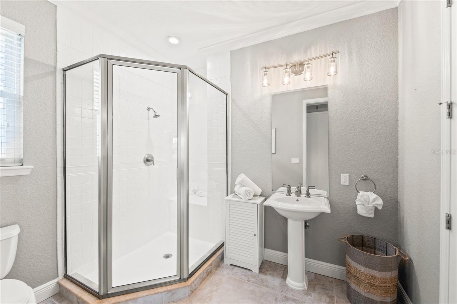 159 CRESCENT DR, ANNA MARIA, FL, 34216