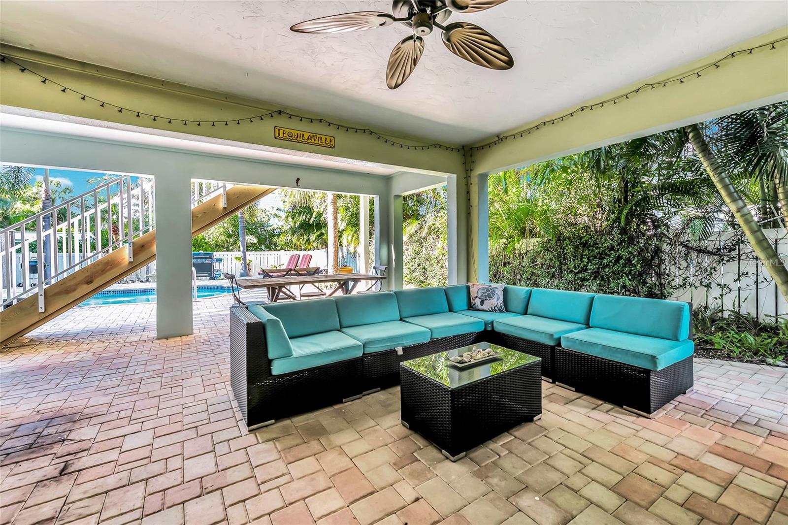 426 MAGNOLIA AVE, ANNA MARIA, FL, 34216