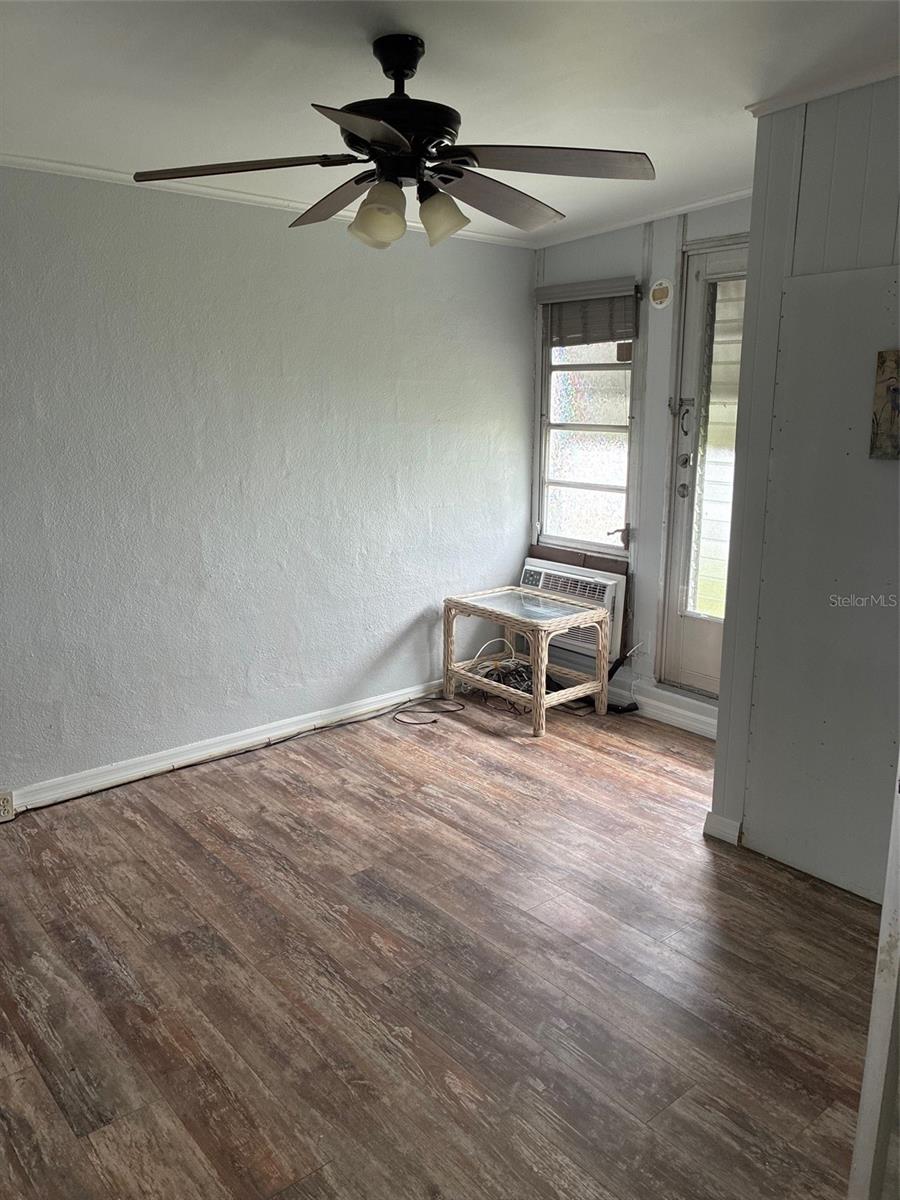 250 ROSERY RD NW #295, LARGO, FL, 33770