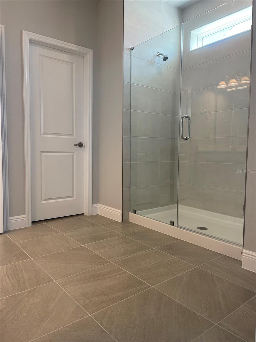 2413 EZZELL CT, SARASOTA, FL, 34237