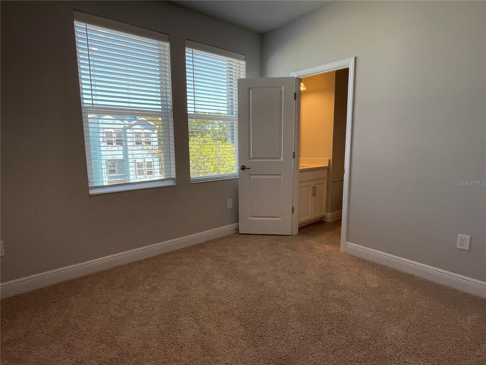 2413 EZZELL CT, SARASOTA, FL, 34237