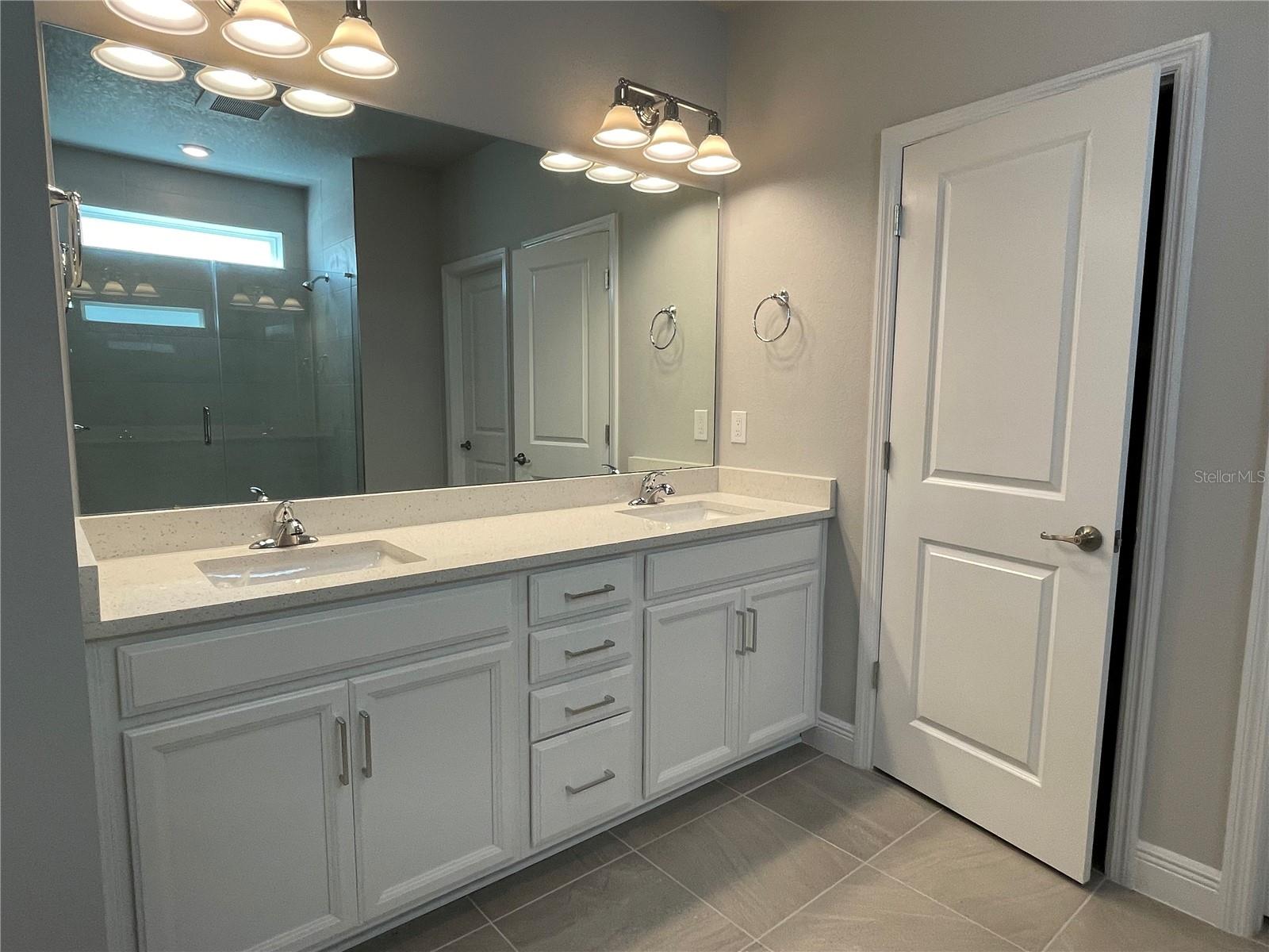 2413 EZZELL CT, SARASOTA, FL, 34237