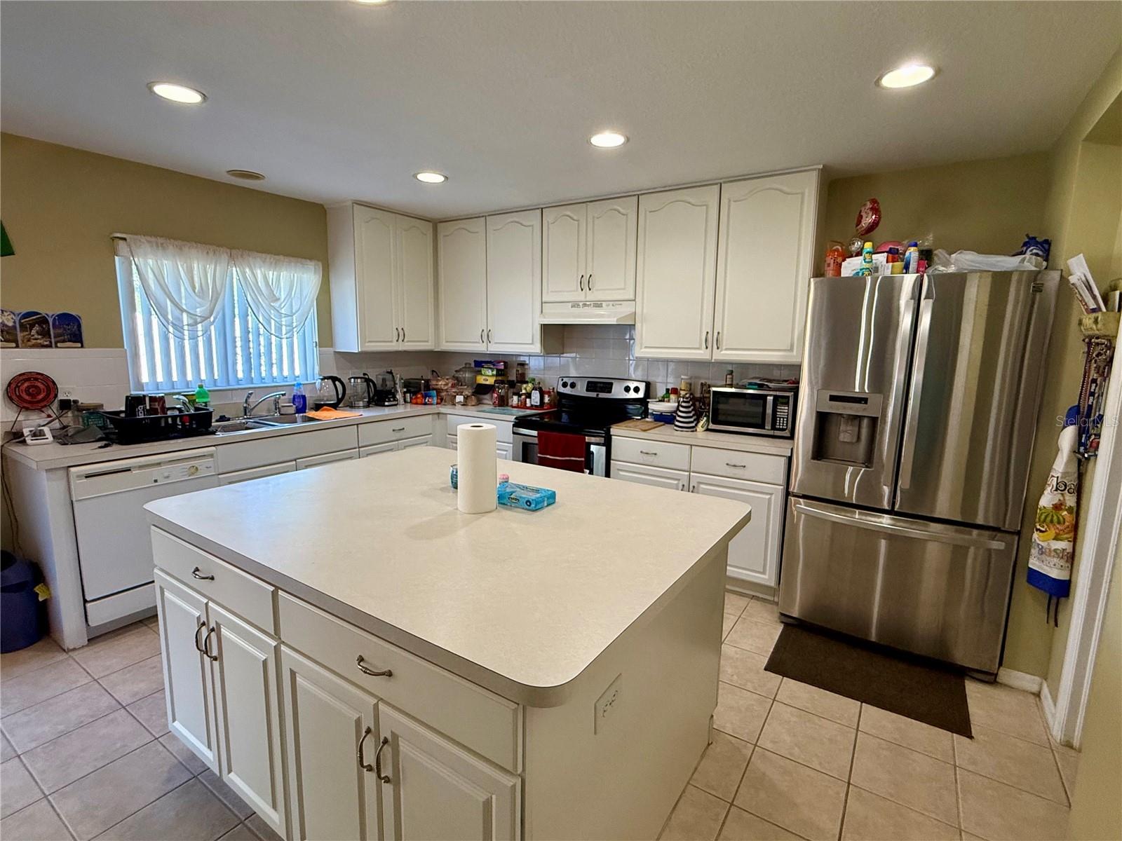 32111 BROOKSTONE DR, WESLEY CHAPEL, FL, 33545