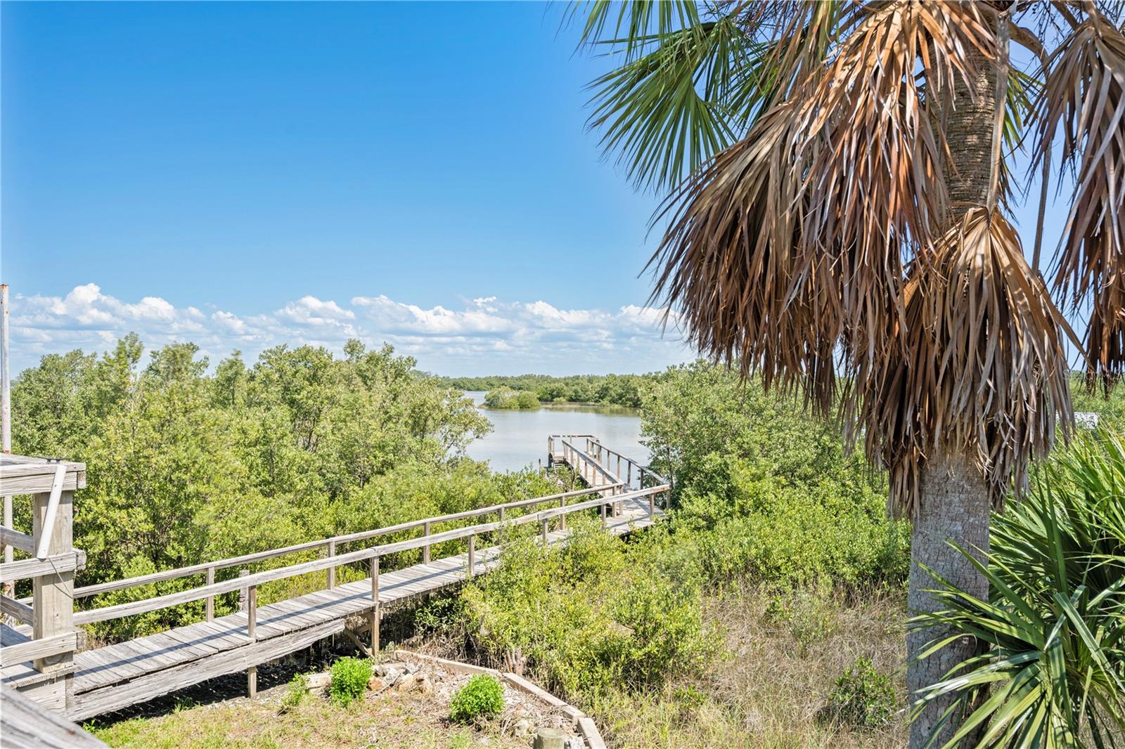 12410 CEDAR ST, CEDAR KEY, FL, 32625