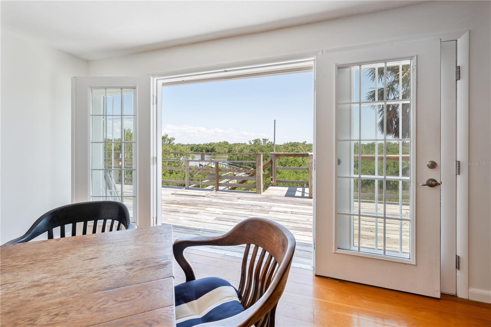 12410 CEDAR ST, CEDAR KEY, FL, 32625