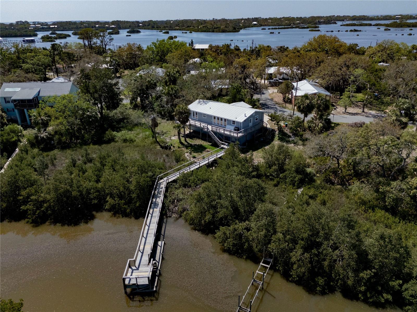12410 CEDAR ST, CEDAR KEY, FL, 32625