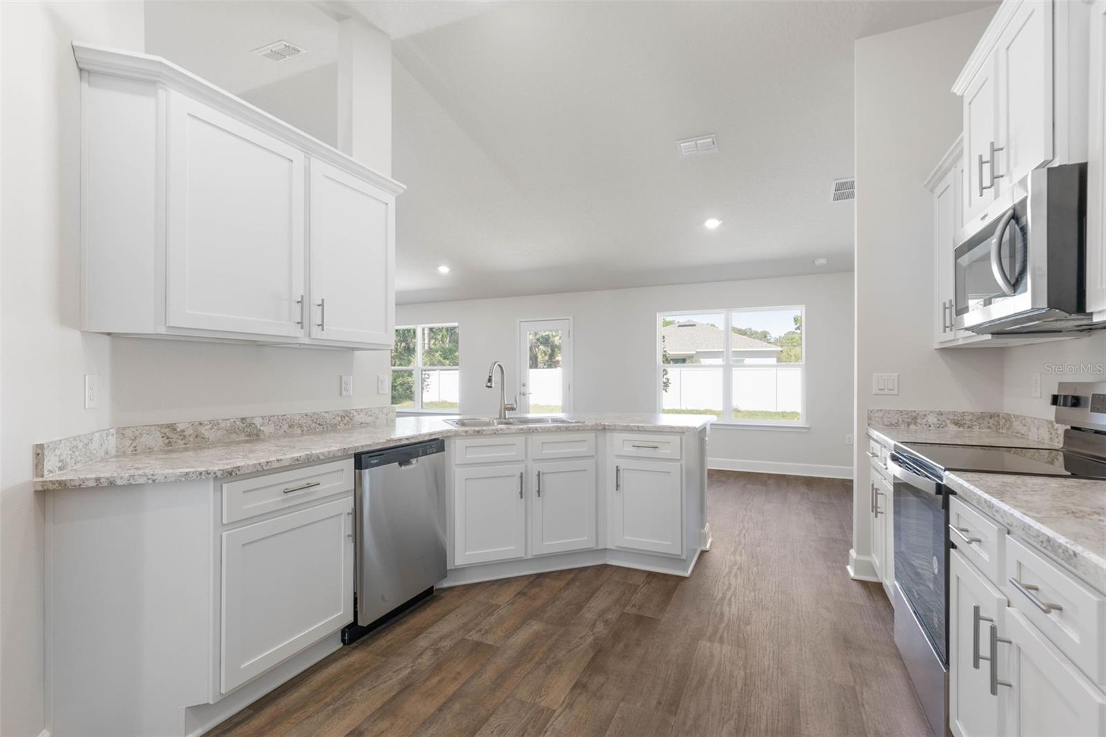 13 PRIORY LN, PALM COAST, FL, 32164