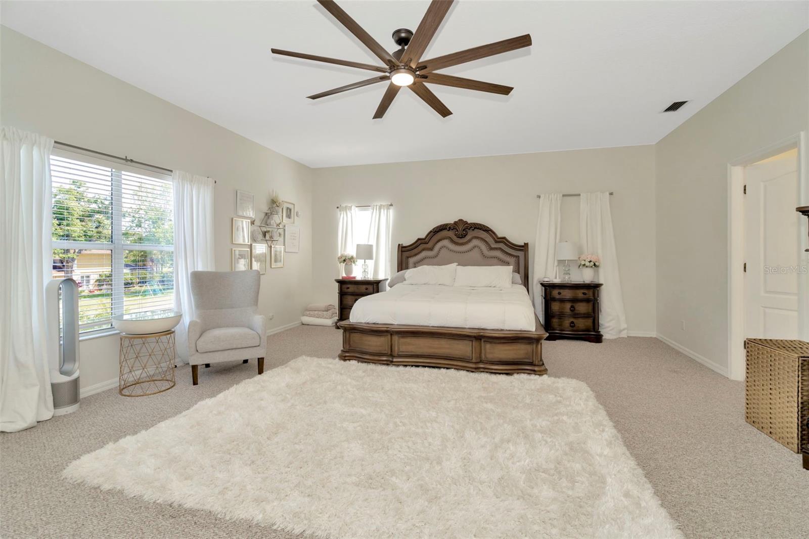 4612 NETHERWOOD DR, TAMPA, FL, 33624